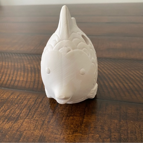 Set of 2 Light-up Ceramic Fish for Nautical Decor Customizable/ Paintable - Picture 12 of 13